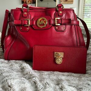Michael Kors Hudson Tote & Wallet